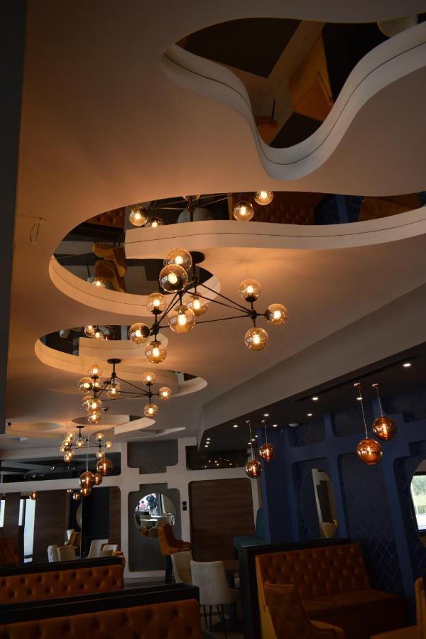 Prenociste Srebrno Jezero Otel Veliko Gradište Dış mekan fotoğraf