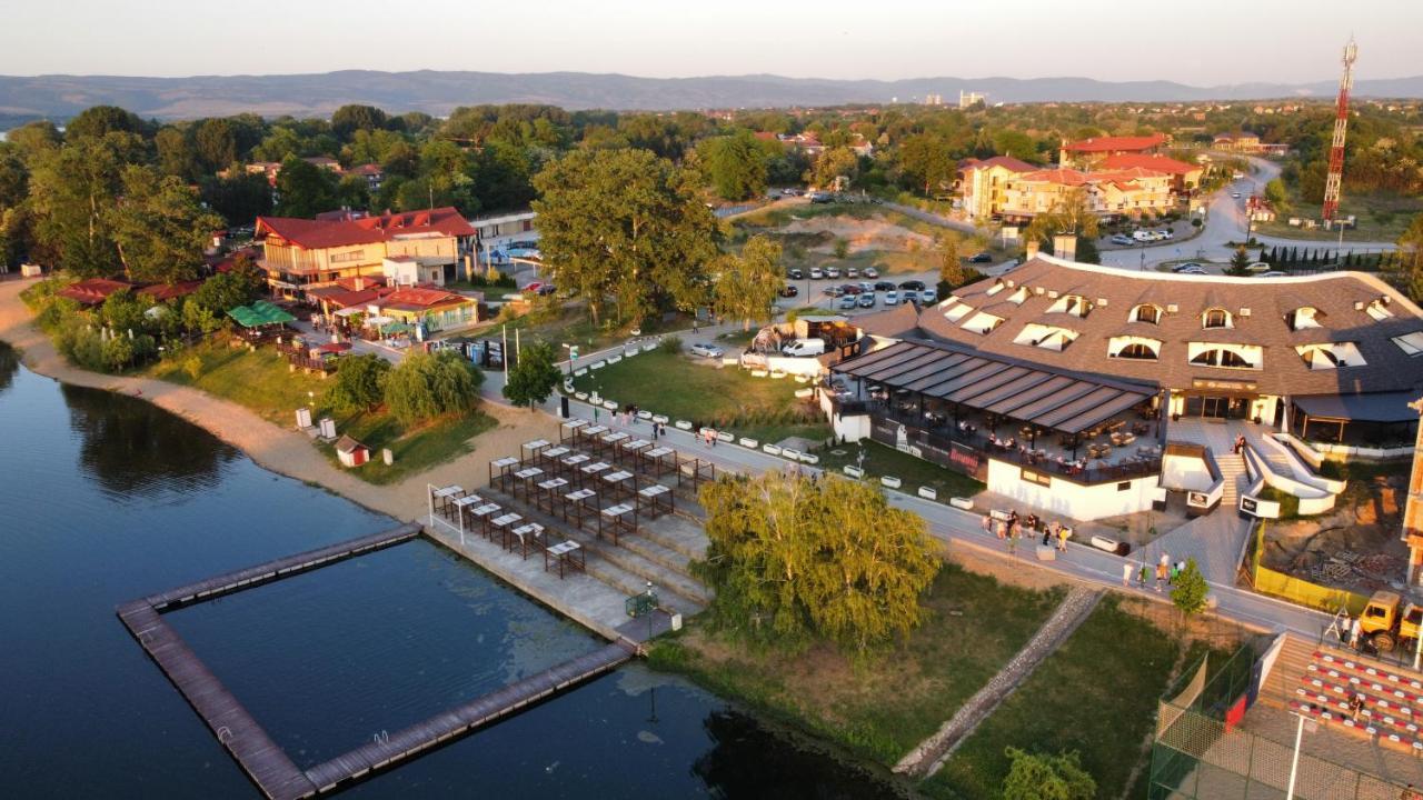 Prenociste Srebrno Jezero Otel Veliko Gradište Dış mekan fotoğraf
