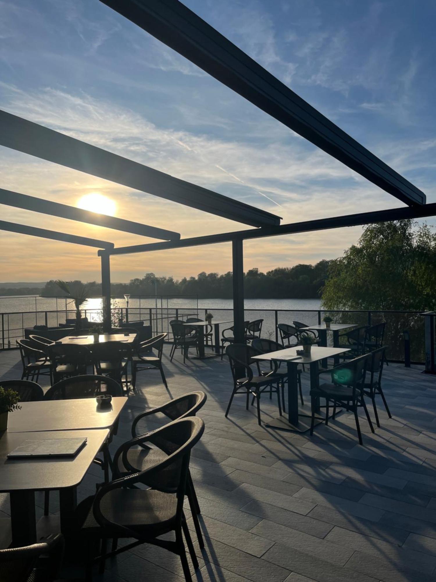 Prenociste Srebrno Jezero Otel Veliko Gradište Dış mekan fotoğraf
